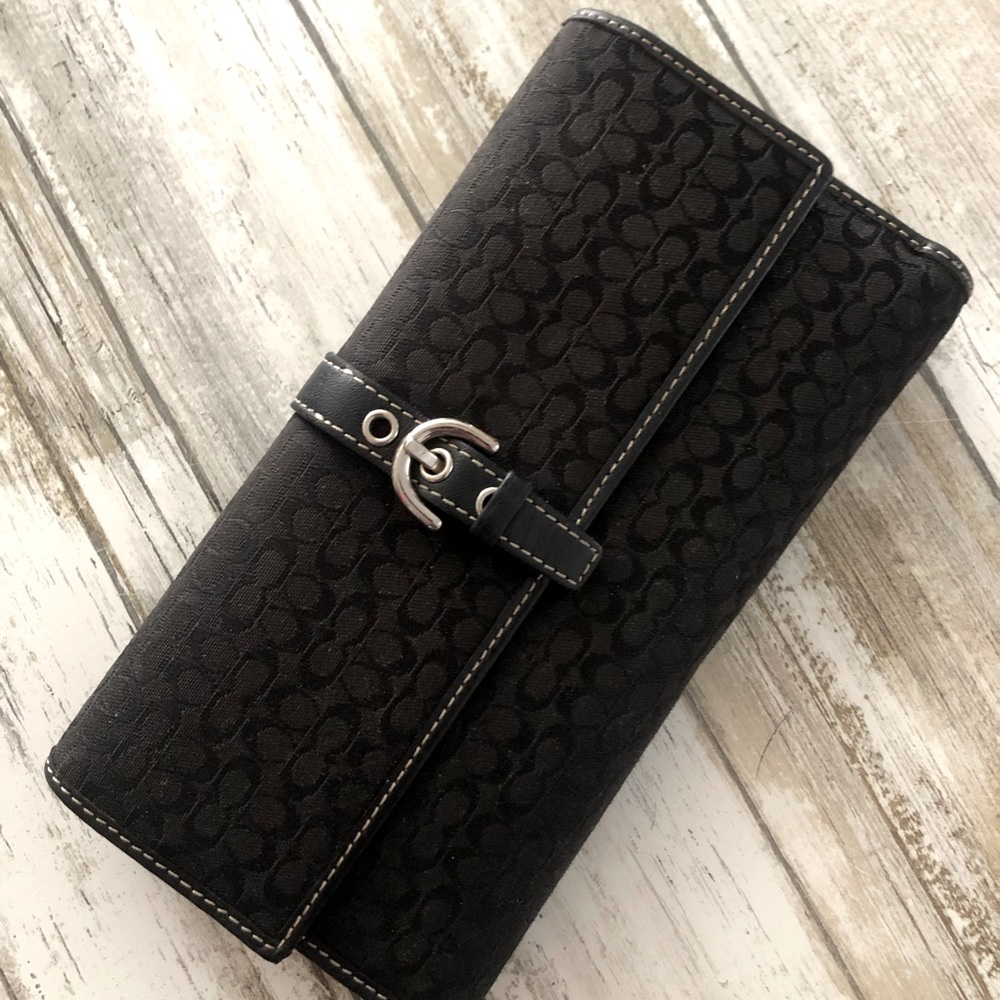 Coach wallet